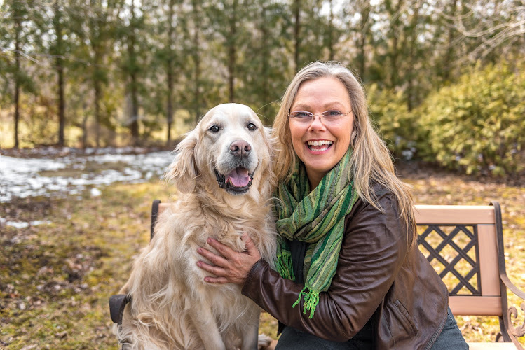 Cat Cino Dog Trainer