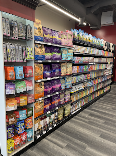 Global Pet Foods Blackfalds